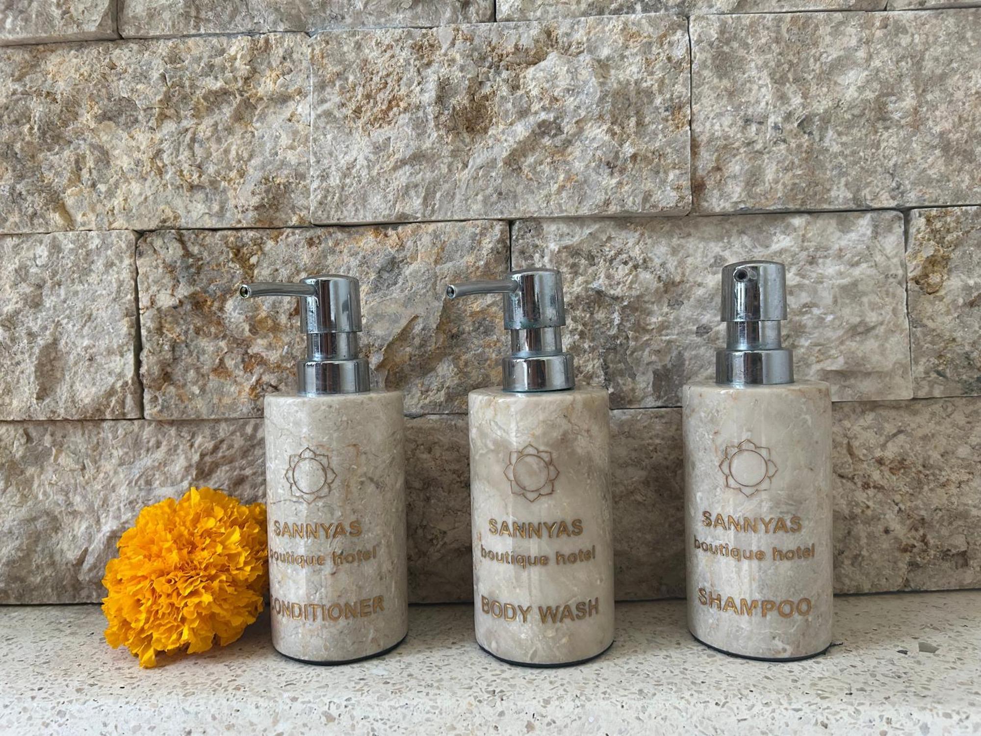 Sannyas Boutique Hotel Uluwatu Dış mekan fotoğraf